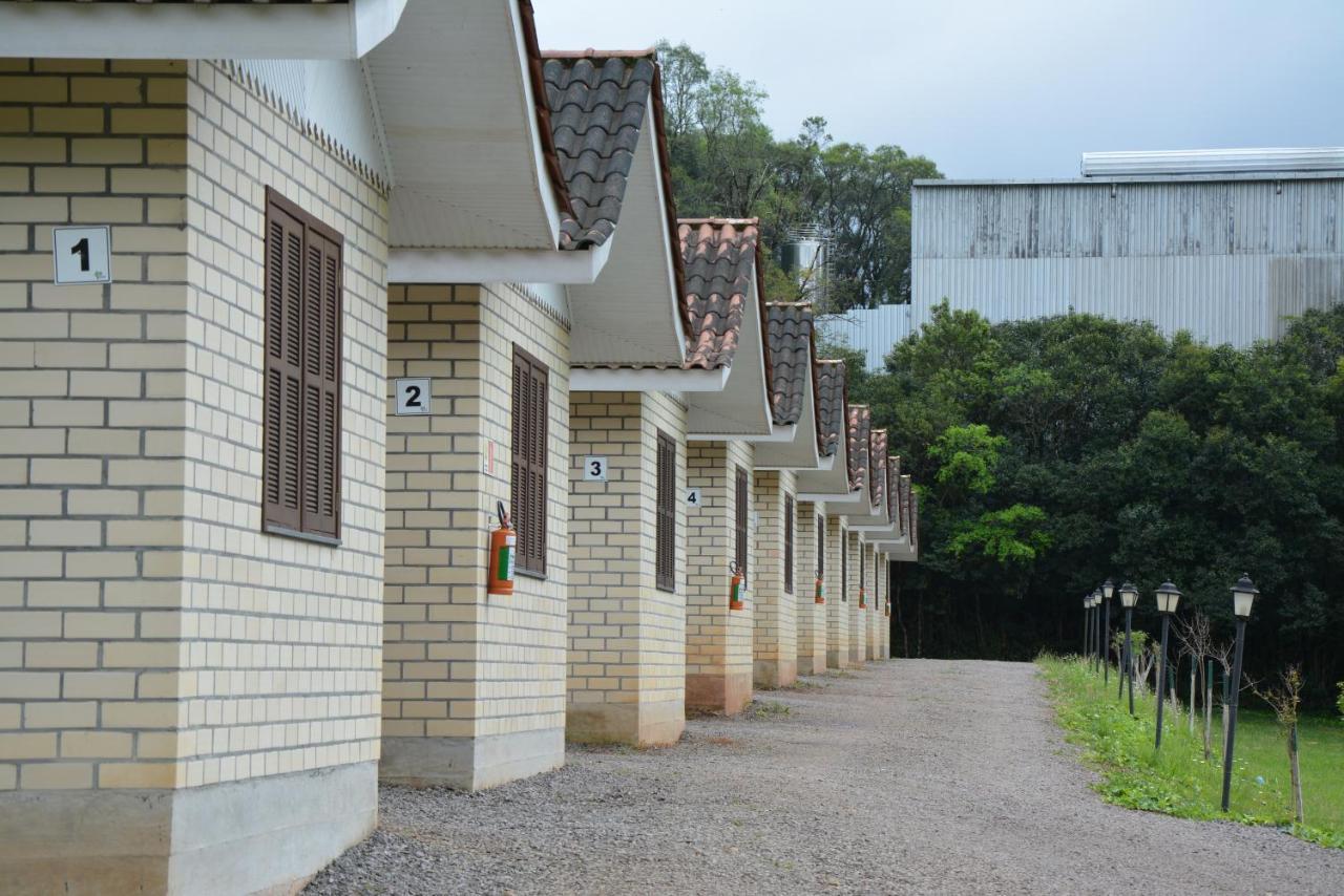 Pousada Parque Das Pitangueiras Flores da Cunha Exterior foto